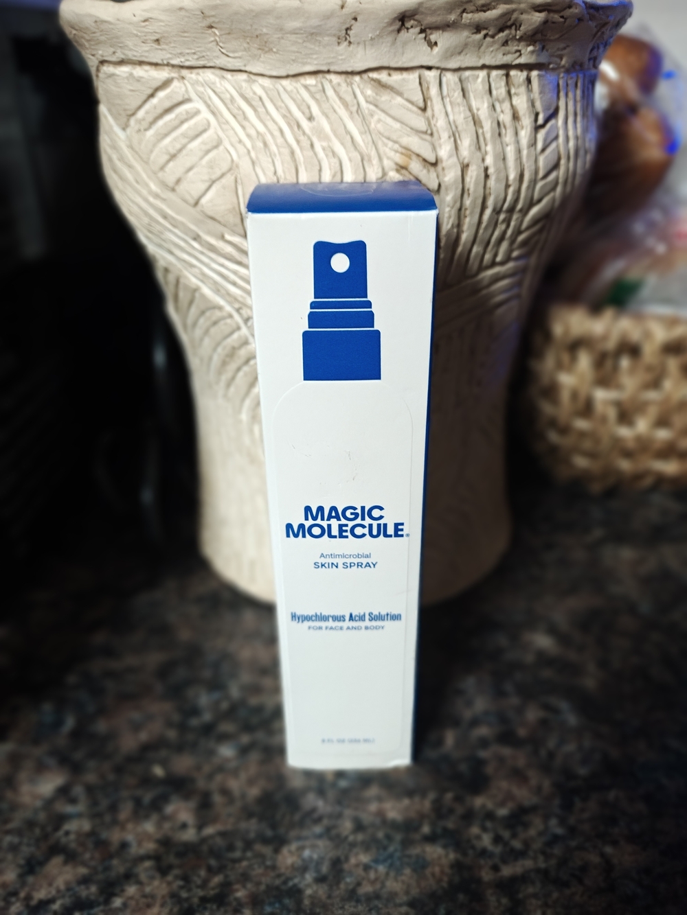 Magic Molecule Antimicrobial Skin Spray Hypochlorous Acid Solution 3.4 oz